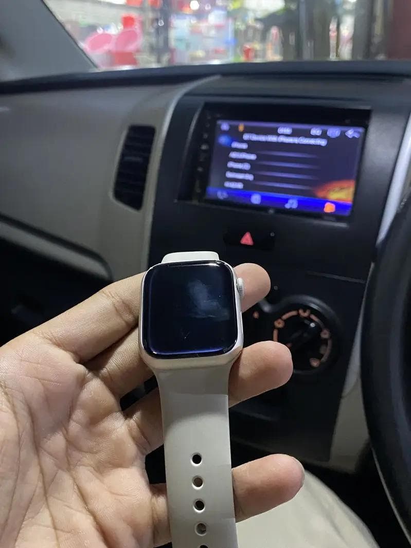 Apple Watch Series 7 41mm exact unit photo 1